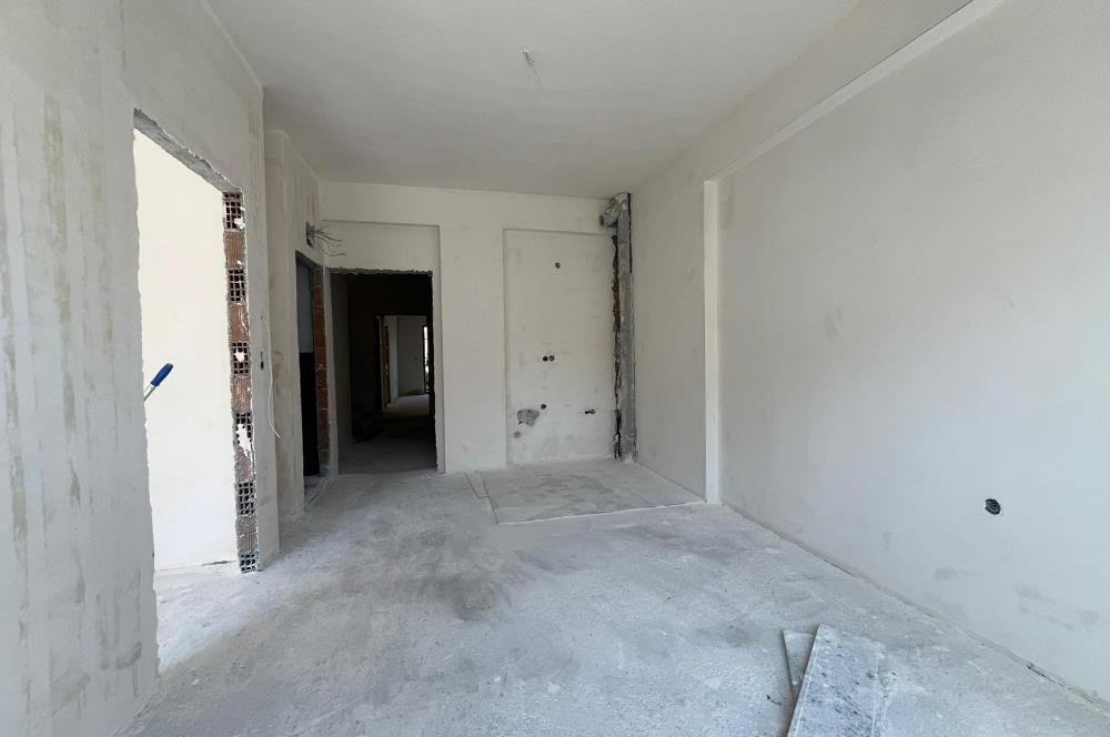 C21 BAL'dan PLEVNE ÖĞRETMEN EVİ CADDE ÜZERİ 1+1 DAİRELER