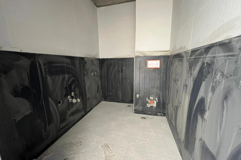 C21 BAL'dan PLEVNE ÖĞRETMEN EVİ CADDE ÜZERİ 1+1 DAİRELER