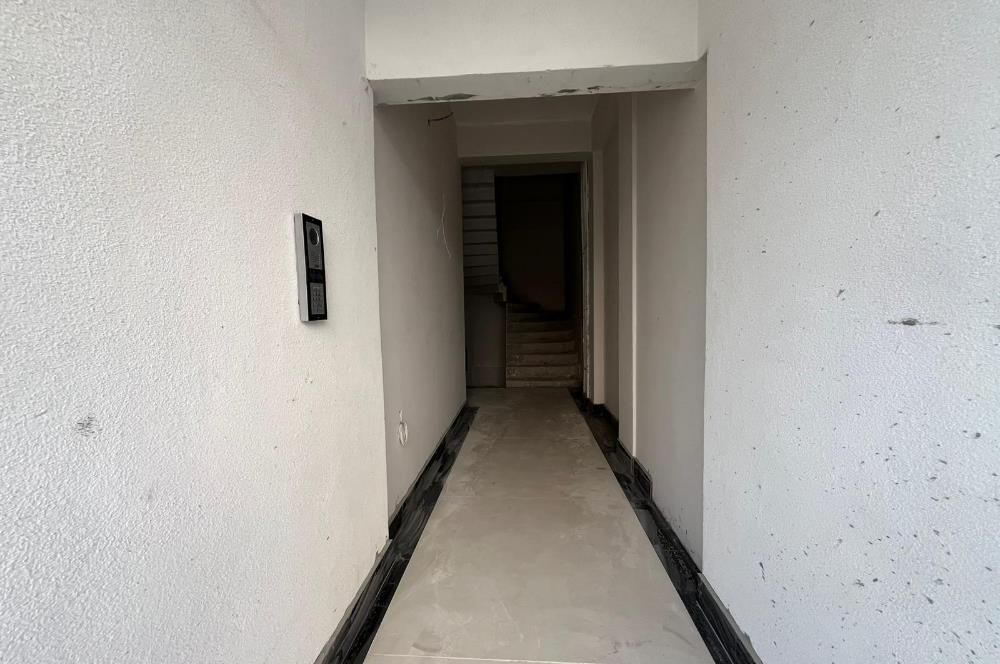 C21 BAL'dan ÖĞRETMEN EVİ AVUKATLAR BAROSU MEVKİ SATILIK DÜKKAN