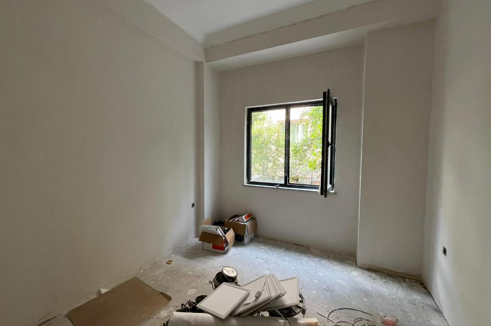 C21 BAL 'DAN PLEVNE ÖĞRETMENEVİ CADDE ÜZERİ 2+0 SATILIK DAİRE