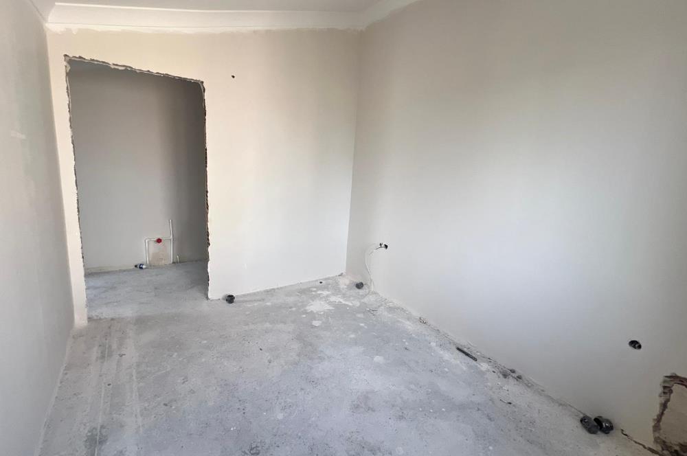 C21 BAL'DAN PLEVNE ÖĞRETMENEVİ CADDE ÜZERİ 5+1 SATILIK DAİRE