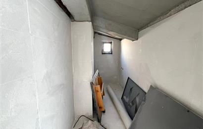 C21 BAL'DAN PLEVNE ÖĞRETMENEVİ CADDE ÜZERİ 5+1 SATILIK DAİRE