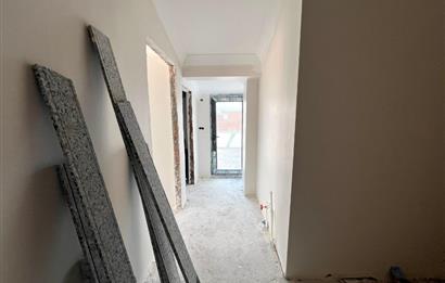 C21 BAL'DAN PLEVNE ÖĞRETMENEVİ CADDE ÜZERİ 5+1 SATILIK DAİRE
