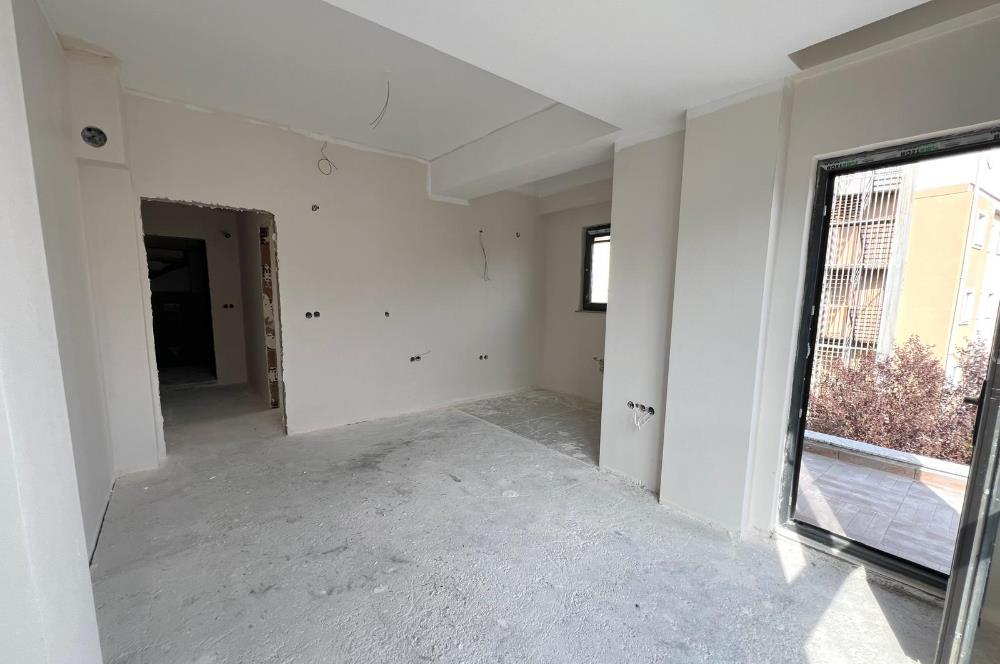 C21 BAL'DAN PLEVNE ÖĞRETMENEVİ CADDE ÜZERİ 5+1 SATILIK DAİRE