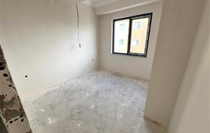 C21 BAL'DAN PLEVNE ÖĞRETMENEVİ CADDE ÜZERİ 5+1 SATILIK DAİRE
