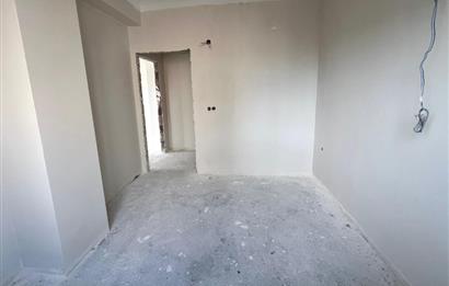 C21 BAL'DAN PLEVNE ÖĞRETMENEVİ CADDE ÜZERİ 5+1 SATILIK DAİRE