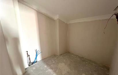 C21 BAL'DAN PLEVNE ÖĞRETMENEVİ CADDE ÜZERİ 5+1 SATILIK DAİRE