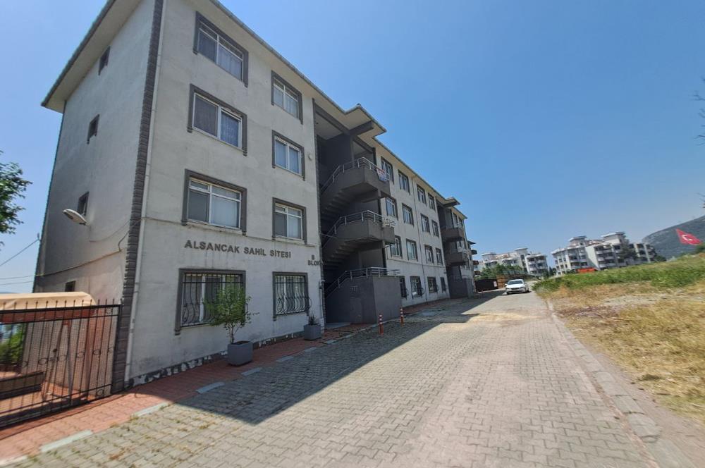 ŞİRİNYALIDA SİTE İÇİNDE DENİZ MANZARALI SATILIK EŞYALI 2+1 DAİRE