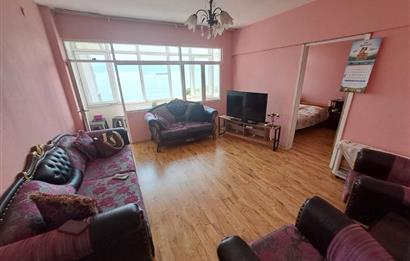 ŞİRİNYALIDA SİTE İÇİNDE DENİZ MANZARALI SATILIK EŞYALI 2+1 DAİRE