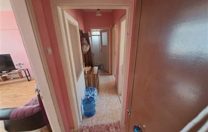ŞİRİNYALIDA SİTE İÇİNDE DENİZ MANZARALI SATILIK EŞYALI 2+1 DAİRE