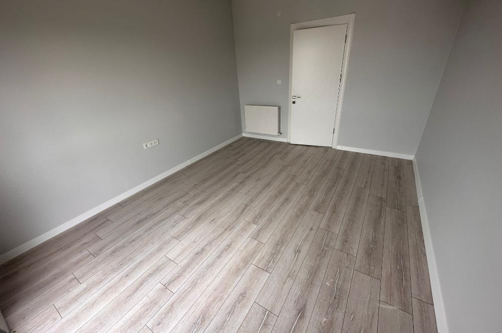 BAŞİSKELE FATİH MAHALESİNDE SATILIK SİTE İÇİ 2+1 DAİRE