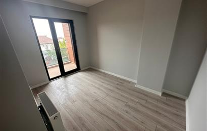 BAŞİSKELE FATİH MAHALESİNDE SATILIK SİTE İÇİ 2+1 DAİRE
