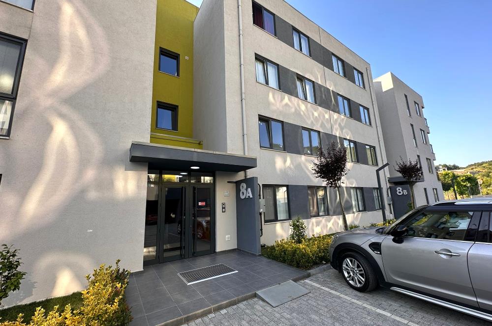 BAŞİSKELE SEMT BAHÇECİK'TE KİRALIK HAVUZ CEPHELİ 2+1 DAİRE