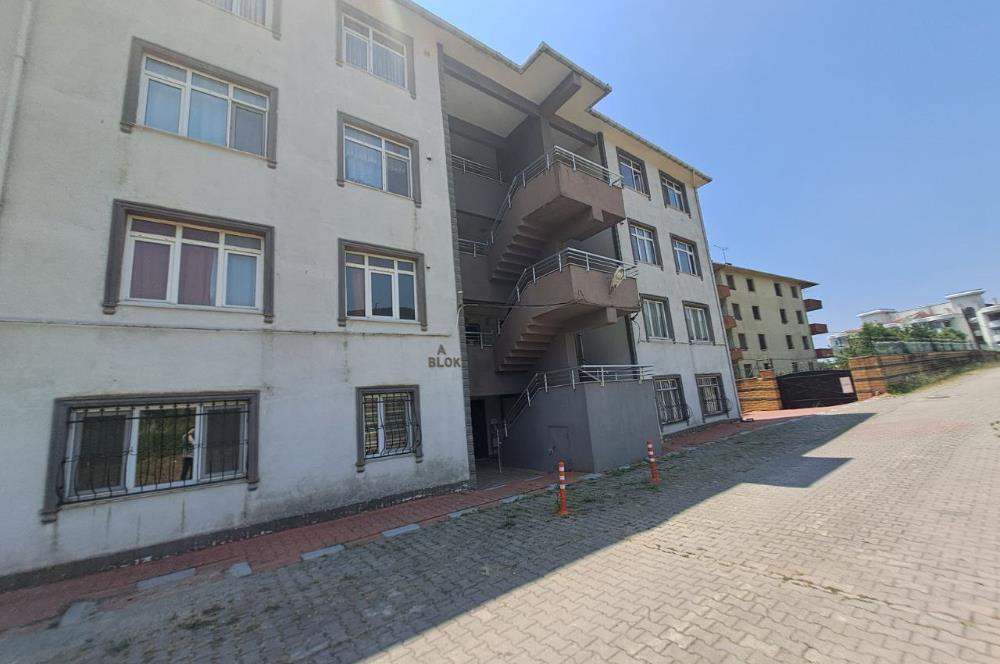 ŞİRİNYALIDA SİTE İÇİNDE DENİZ MANZARALI SATILIK EŞYALI 2+1 DAİRE
