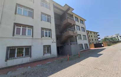 ŞİRİNYALIDA SİTE İÇİNDE DENİZ MANZARALI SATILIK EŞYALI 2+1 DAİRE