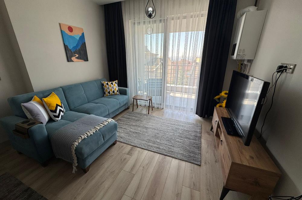 HASTANE YAKINI EŞYALI LÜX 1+1 KİRALIK DAİRE
