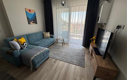 HASTANE YAKINI EŞYALI LÜX 1+1 KİRALIK DAİRE