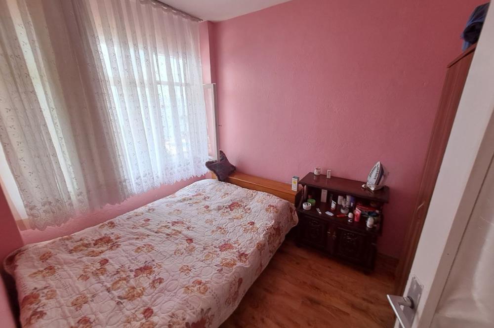 ŞİRİNYALIDA SİTE İÇİNDE DENİZ MANZARALI SATILIK EŞYALI 2+1 DAİRE