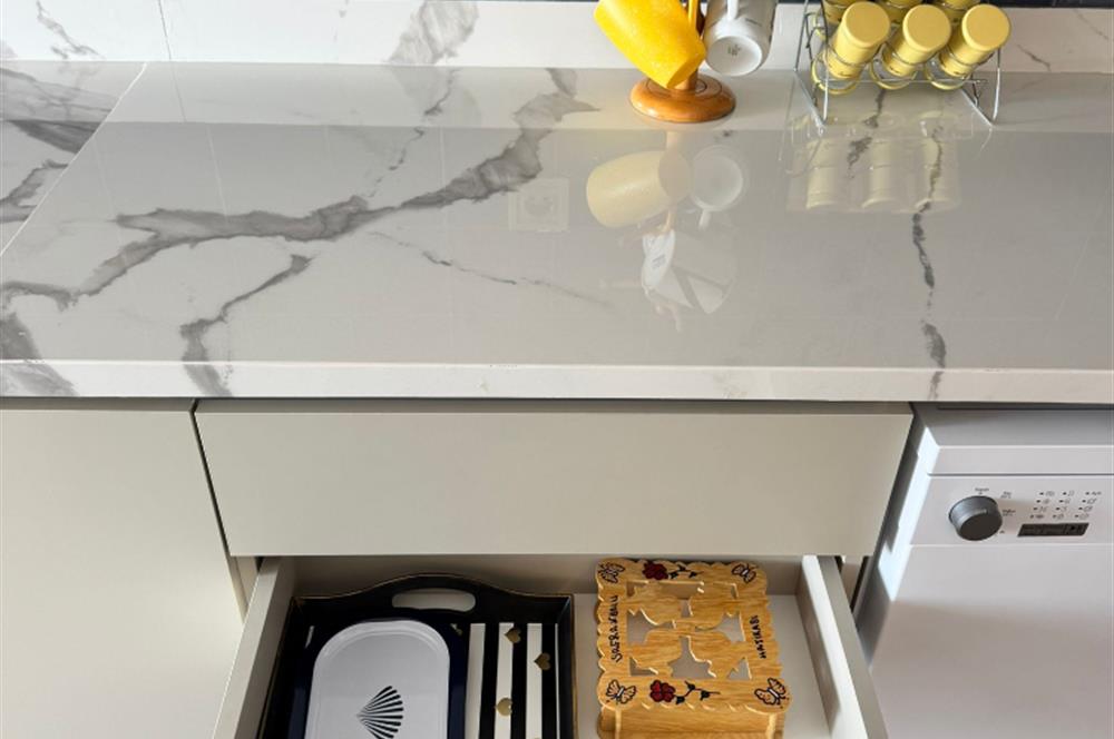 HASTANE YAKINI EŞYALI LÜX 1+1 KİRALIK DAİRE
