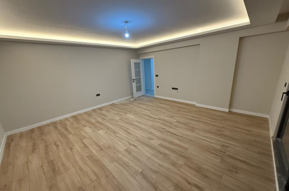 BAŞİSKELE PAŞADAĞDA SATILIK SİTE İÇİ DENİZ MANZARALI 3+1 ARA KAT