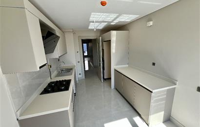 C21 LOCA’DAN EMLAK KONUTLARINDA TERASLI 4 CEPHE MANZARALI 2+1