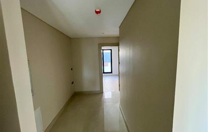 C21 LOCA’DAN EMLAK KONUTLARINDA TERASLI 4 CEPHE MANZARALI 2+1