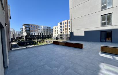 C21 LOCA’DAN EMLAK KONUTLARINDA TERASLI 4 CEPHE MANZARALI 2+1