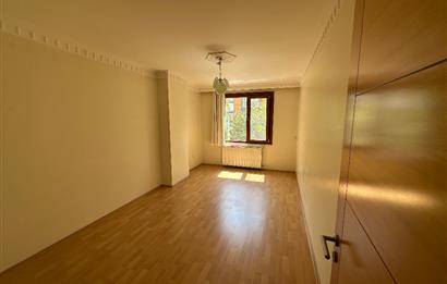 İDEALTEPE'DE 130M2 2.KATTA SATILIK 3+1 DAİRE