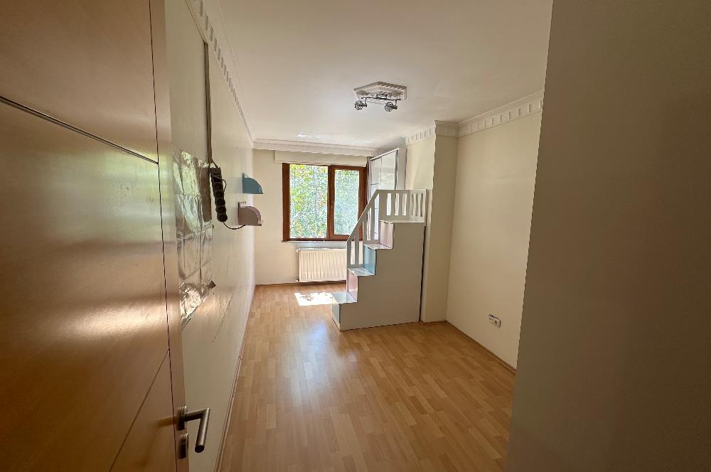 İDEALTEPE'DE 130M2 2.KATTA SATILIK 3+1 DAİRE