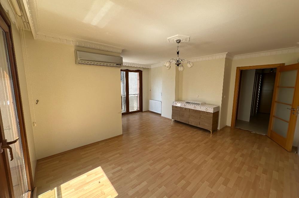 İDEALTEPE'DE 130M2 2.KATTA SATILIK 3+1 DAİRE