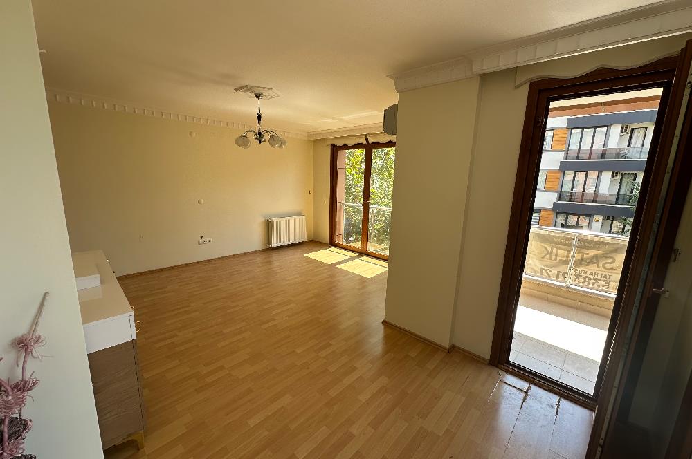 İDEALTEPE'DE 130M2 2.KATTA SATILIK 3+1 DAİRE
