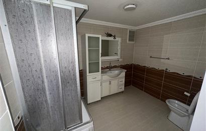İDEALTEPE'DE 130M2 2.KATTA SATILIK 3+1 DAİRE