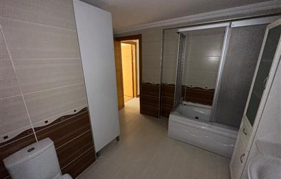 İDEALTEPE'DE 130M2 2.KATTA SATILIK 3+1 DAİRE