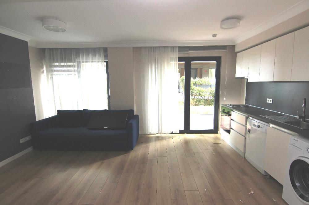 KOÇ BATI YURDUNA KOMŞU KİRALIK 1+1 BAHÇELİ DAİRE