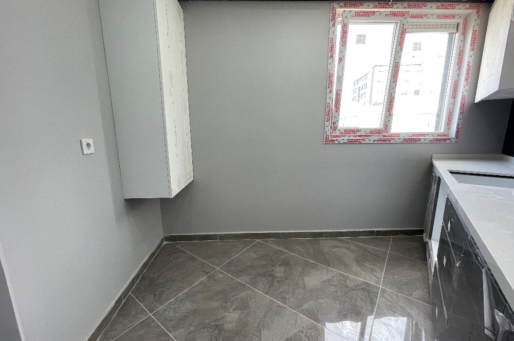 ATATÜRK CADDESİ’NDE METROYA ÇOK YAKIN 3+2 160m2 SIFIR DUBLEKS