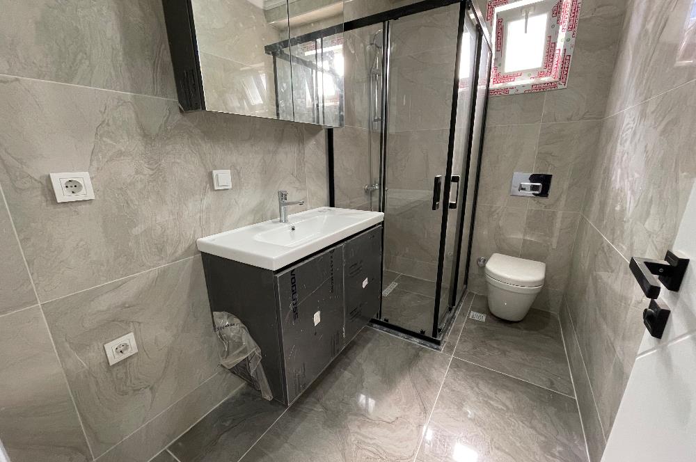 ATATÜRK CADDESİ’NDE METROYA ÇOK YAKIN 3+2 160m2 SIFIR DUBLEKS