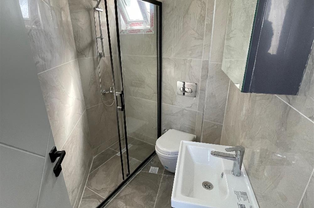 ATATÜRK CADDESİ’NDE METROYA ÇOK YAKIN 3+2 160m2 SIFIR DUBLEKS
