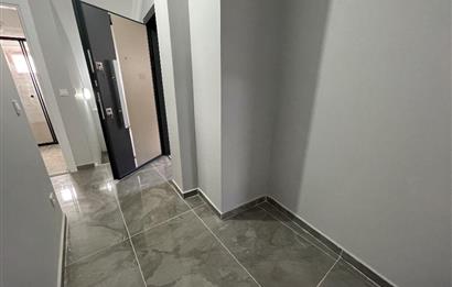 ATATÜRK CADDESİ’NDE METROYA ÇOK YAKIN 3+2 160m2 SIFIR DUBLEKS
