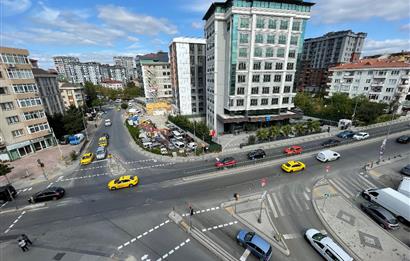 ATATÜRK CADDESİ’NDE 200 m2 ÖN KULLANIMLI DEPOLU KÖŞE DÜKKAN