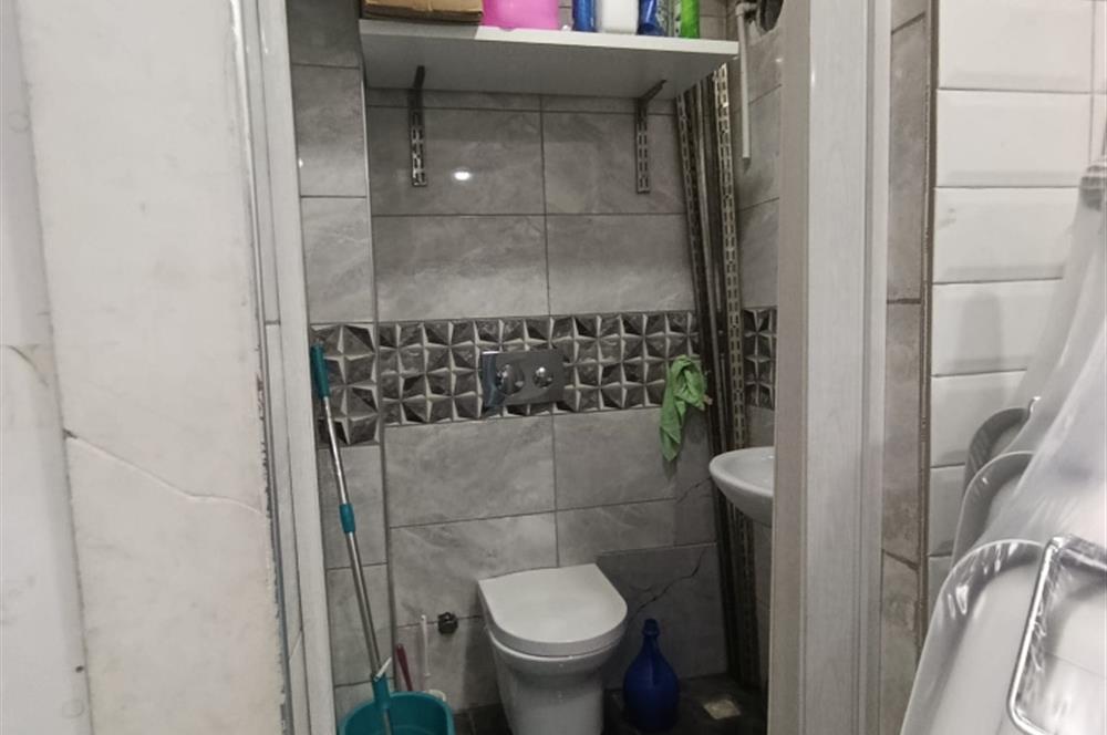 Gedikpaşa Caddesi Üzerinde Giriş Kat Satılık Dükkan