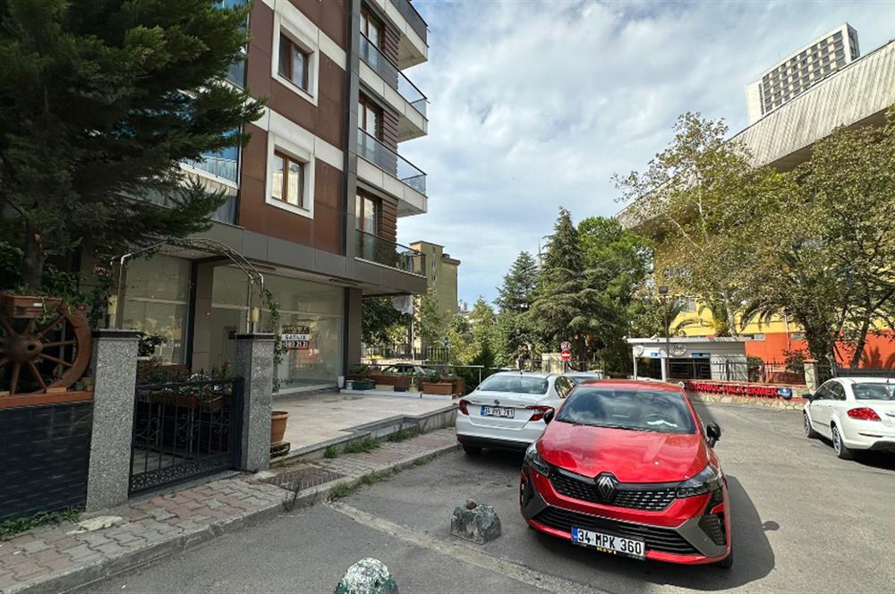 KARTAL LÜTFİ KIRDAR EĞİTİM ve ARAŞTIRMA HASTANESİ YAKININDA SATILIK DÜKKAN