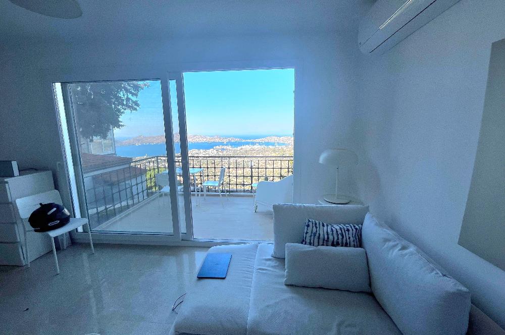 Yalıkavak Geriş de muhtesem manzaralı kiralık eşyalı daire