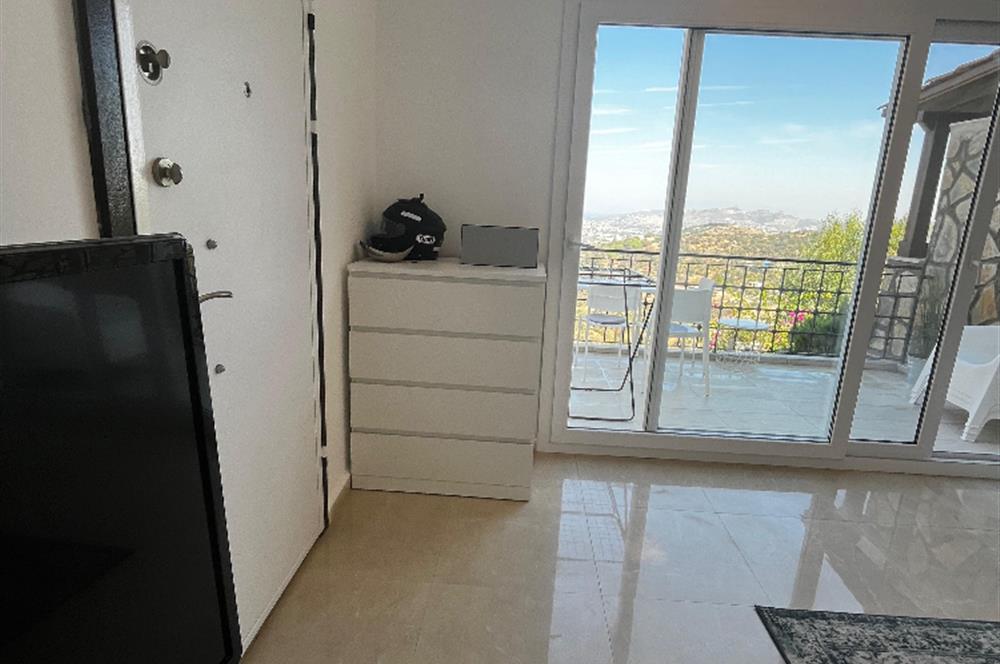 Yalıkavak Geriş de muhtesem manzaralı kiralık eşyalı daire