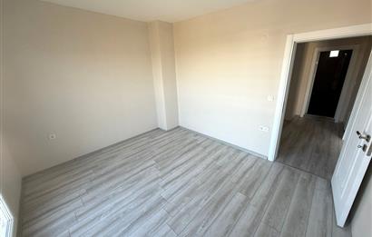 BAŞİSKELE YENİKÖY'DE SATILIK 3+1 ÇATI DUBLEKS DAİRE
