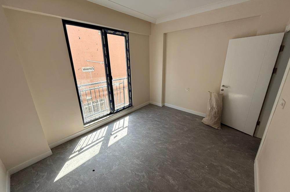 KARTEPE MERKEZDE SATILIK SIFIR 3+1 ARA KAT DAİRE