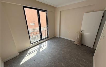 KARTEPE MERKEZDE SATILIK SIFIR 3+1 ARA KAT DAİRE