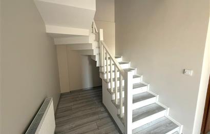 BAŞİSKELE YENİKÖY'DE SATILIK 3+1 ÇATI DUBLEKS DAİRE