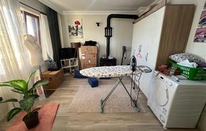 C21 BAL'DAN NAİPLİ 1037M² KİRALIK VERANDALI MÜSTAKİL EV