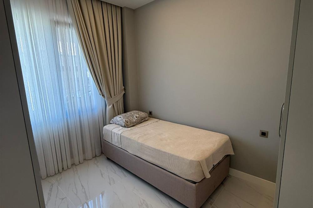 BARBAROS MAHALLESİNDE SATILIK SİTE İÇİ MÜSTAKİL HAVUZLU 4+1VİLLA