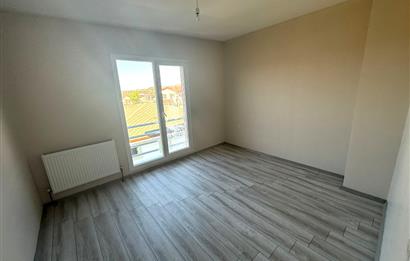 BAŞİSKELE YENİKÖY'DE SATILIK 3+1 ÇATI DUBLEKS DAİRE